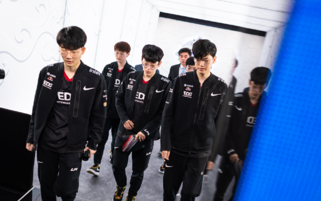 这正是他反 这正是他反