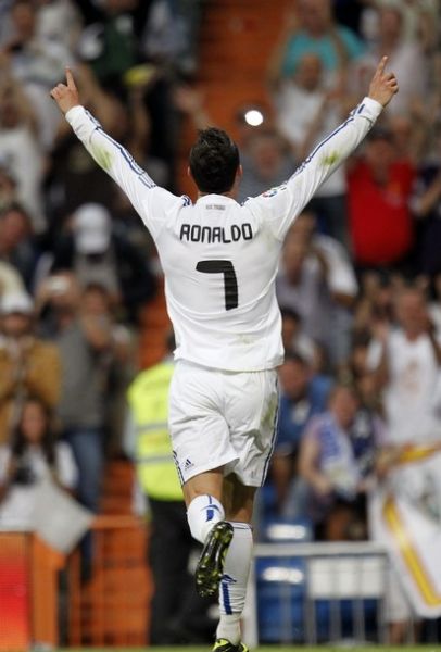 赛中不仅展 赛中不仅展